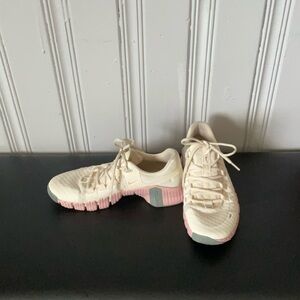 NIKE FREE METCON 5 WORKOUT